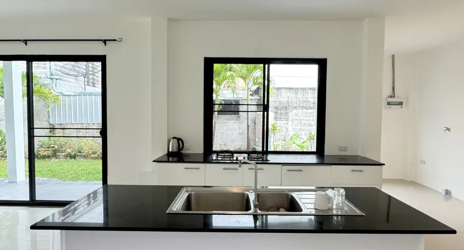 出售 和 出租 3 卧室 独立屋 在 Mueang Udon Thani, Udon Thani