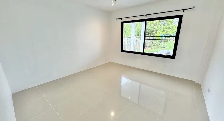 出售 和 出租 3 卧室 独立屋 在 Mueang Udon Thani, Udon Thani