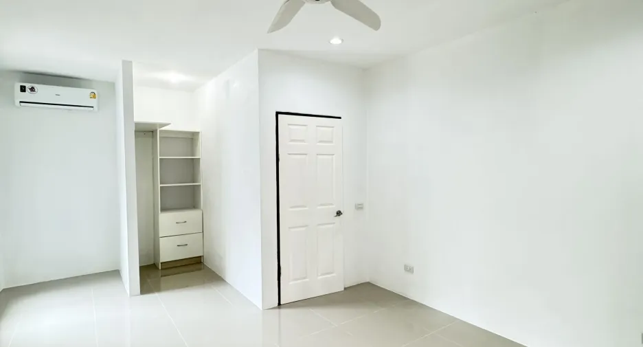 出售 和 出租 3 卧室 独立屋 在 Mueang Udon Thani, Udon Thani