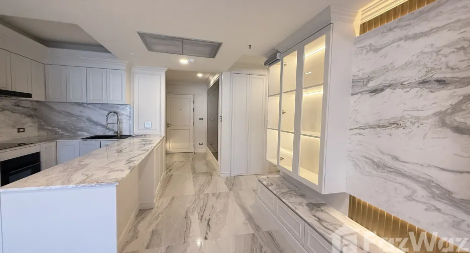 Condo en venta y en alquiler de 2 habitaciones en Khlong Toei, Bangkok