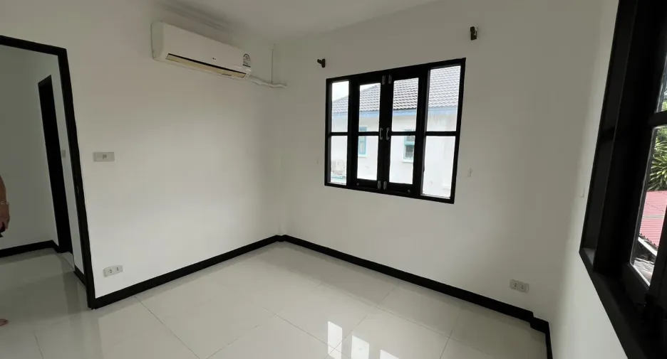 For sale and for rent 3 bedrooms house in Mueang Phuket, Phuket