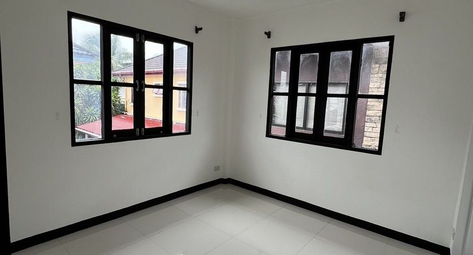 For sale and for rent 3 bedrooms house in Mueang Phuket, Phuket