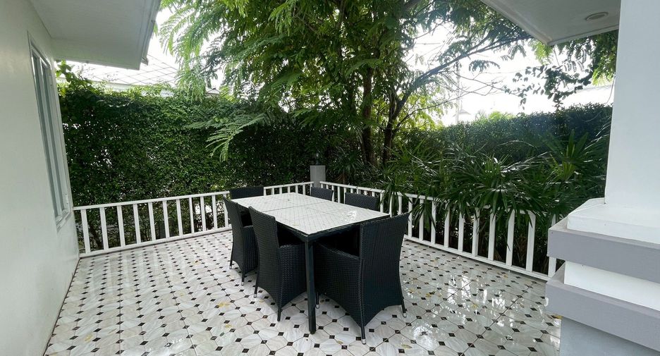 For rent 3 bedrooms villa in Hua Hin, Prachuap Khiri Khan