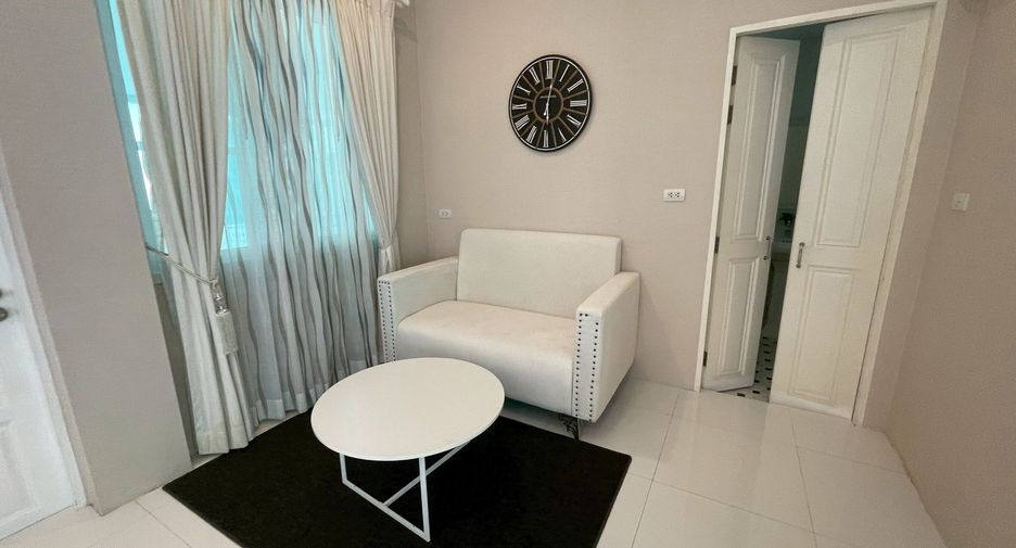 For rent 3 bedrooms villa in Hua Hin, Prachuap Khiri Khan