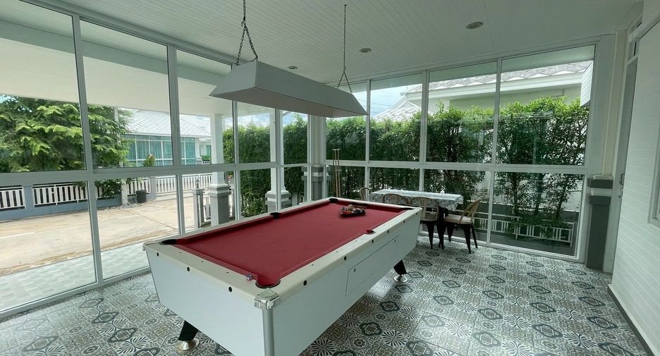 For rent 3 bedrooms villa in Hua Hin, Prachuap Khiri Khan