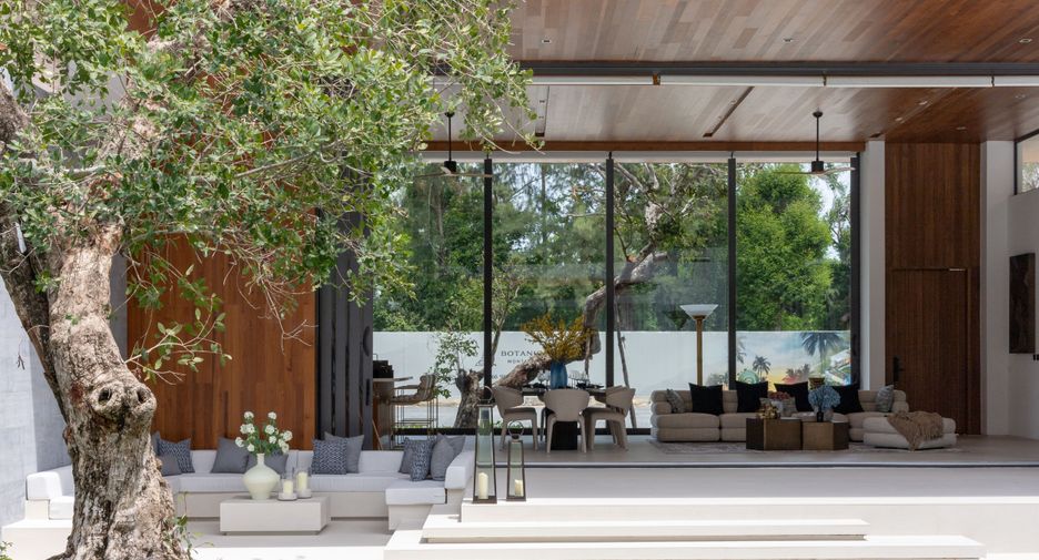 For sale 5 bedrooms villa in Kathu, Phuket