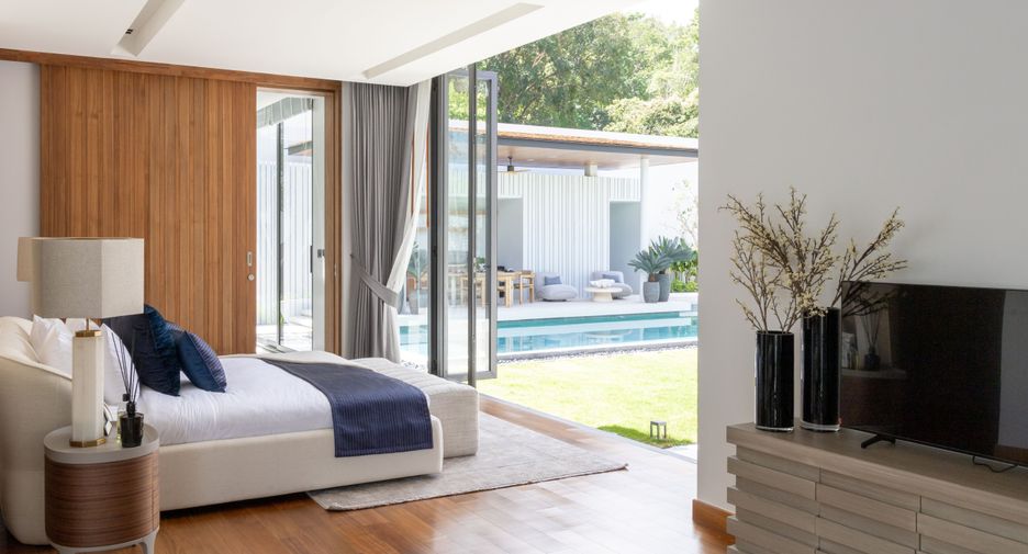 For sale 5 bedrooms villa in Kathu, Phuket