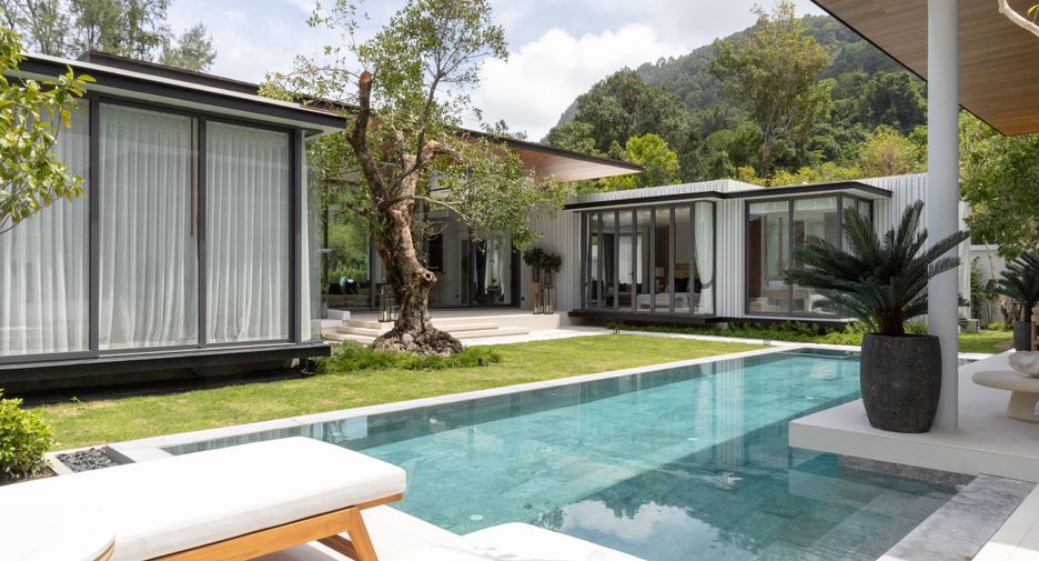 For sale 5 bedrooms villa in Kathu, Phuket