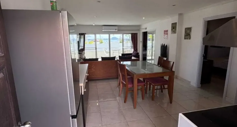 For rent 2 bedrooms condo in Bang Lamung, Chonburi