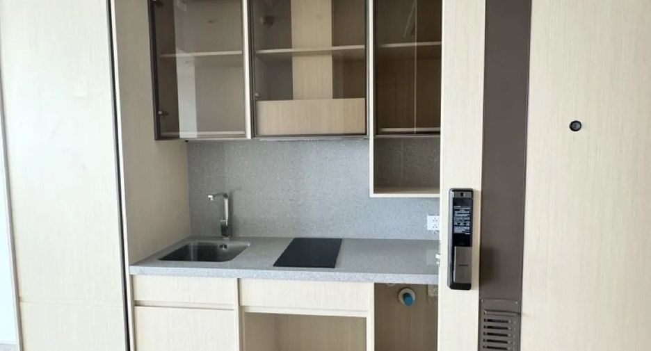 出售 和 出租 1 卧室 公寓 在 Bang Lamung, Chon Buri