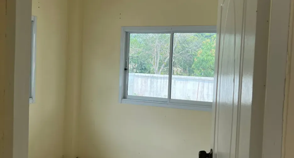 Casa en venta de 3 habitaciones en Warin Chamrap, Ubon Ratchathani