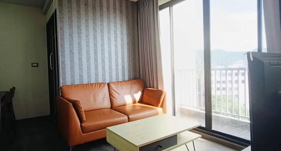 For sale 1 bed condo in Si Racha, Chonburi