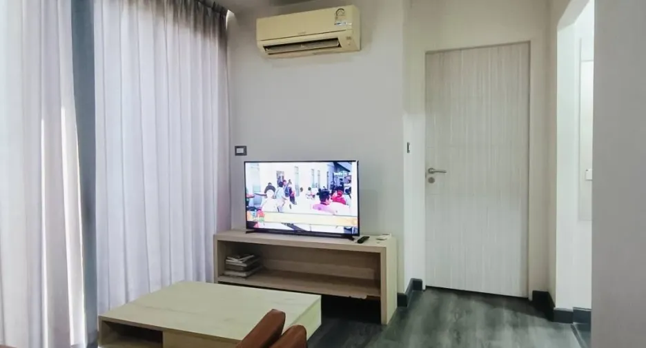 For sale 1 bed condo in Si Racha, Chonburi