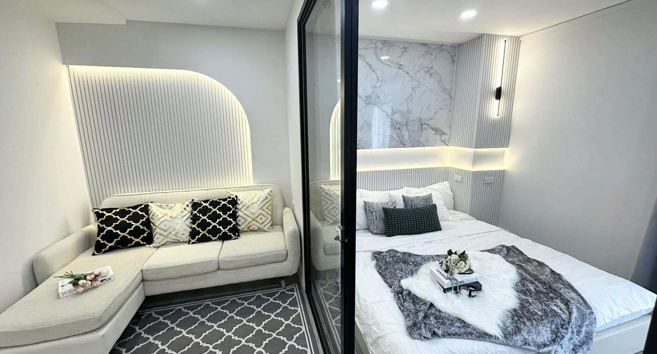 For sale studio condo in Wang Thonglang, Bangkok