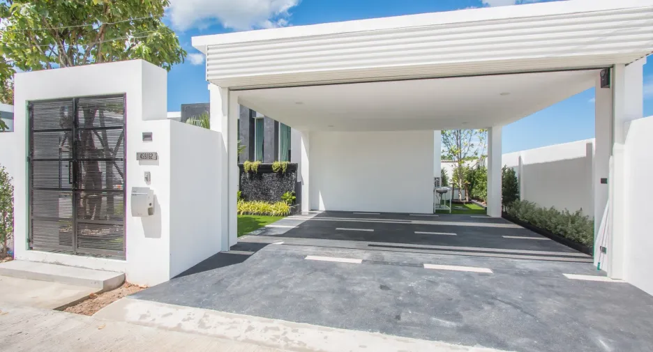 For rent 3 bedrooms villa in Hua Hin, Prachuap Khiri Khan