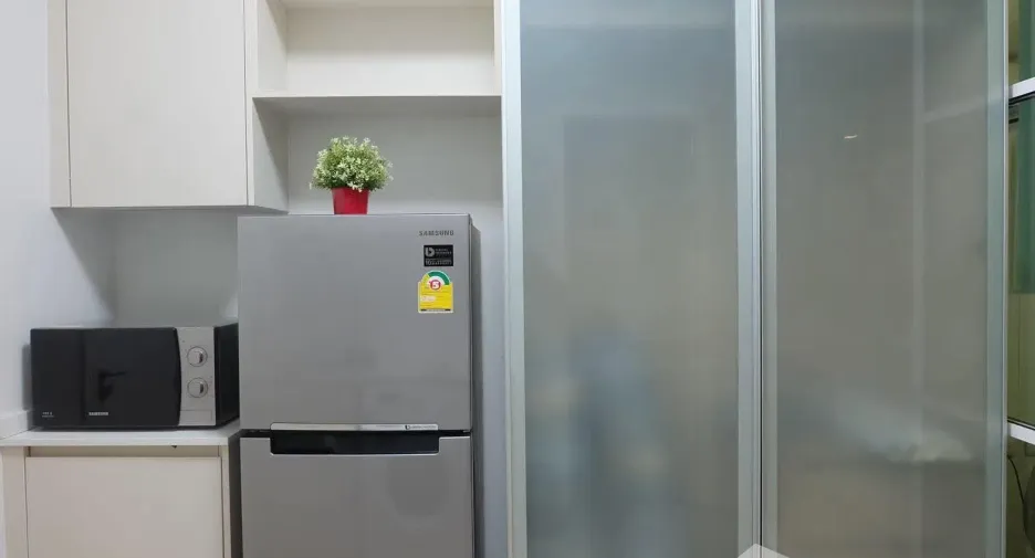 For sale and for rent studio condo in Huai Khwang, Bangkok