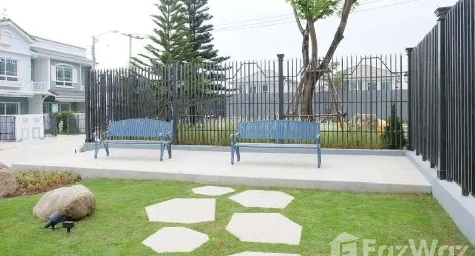 For sale and for rent 2 bedrooms townhouse in Bang Phli, Samut Prakan