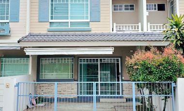 Продажа и аренда 2 спальни таунхаус в Bang Phli, Самутпракан