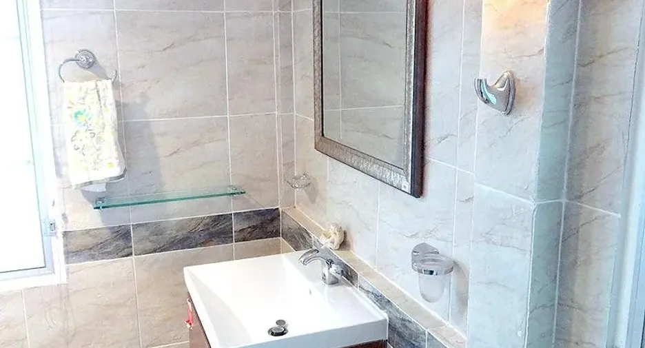Casa en alquiler de 2 habitaciones en Mueang Rayong, Rayong