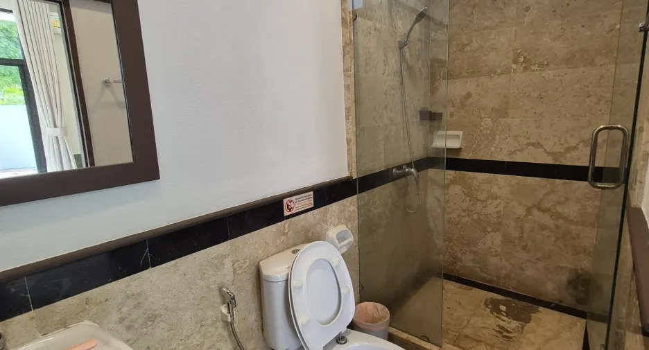 Продажа и аренда 3 спальни вилла в Банг Ламунг, Чонбури