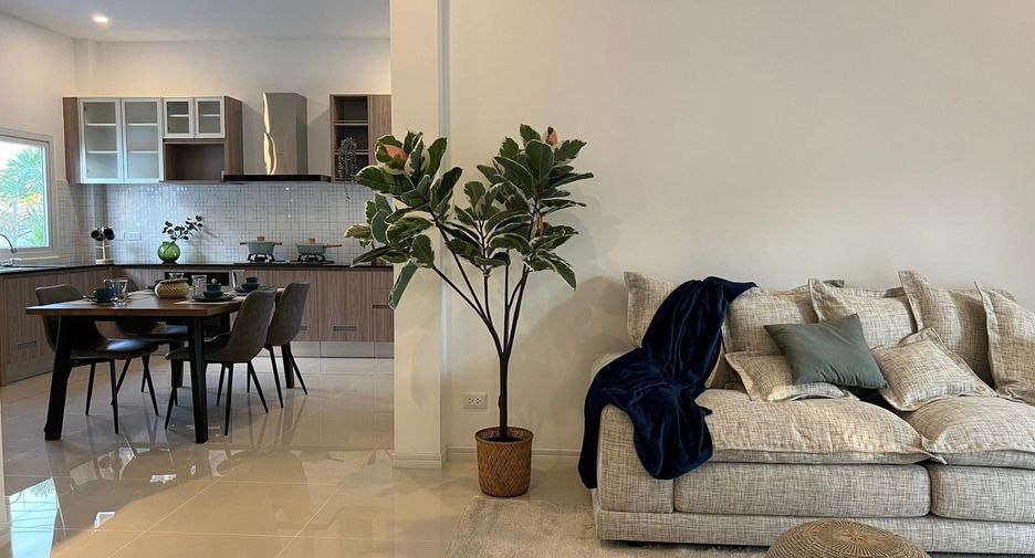 For sale 3 bedrooms house in Bang Lamung, Chonburi