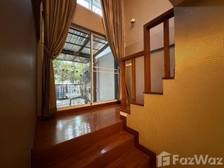 For sale 3 bedrooms townhouse in Yan Nawa, Bangkok