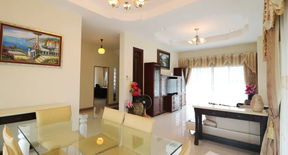 À vendre 4 chambres maison à Mueang Khon Kaen, Khon Kaen