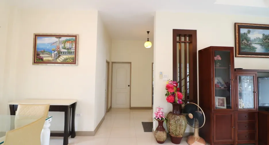 À vendre 4 chambres maison à Mueang Khon Kaen, Khon Kaen