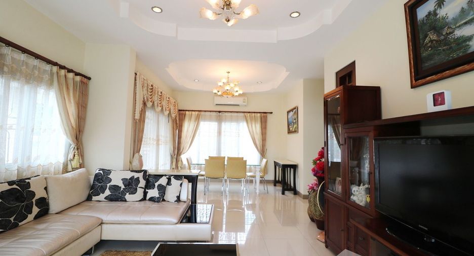 For sale 4 bedrooms house in Mueang Khon Kaen, Khon Kaen