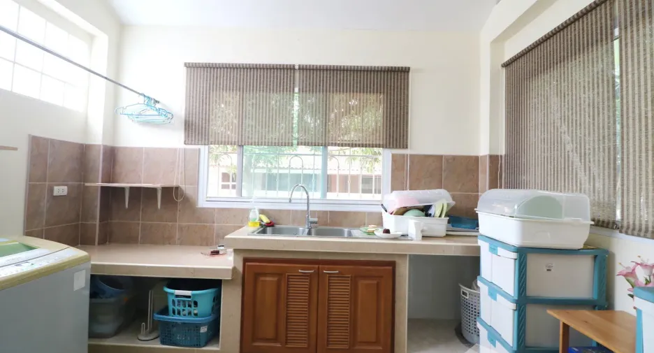 À vendre 4 chambres maison à Mueang Khon Kaen, Khon Kaen
