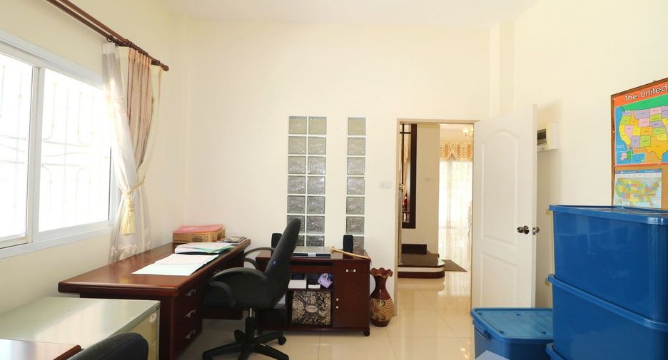 For sale 4 bedrooms house in Mueang Khon Kaen, Khon Kaen