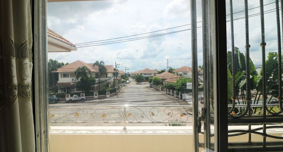 For sale 4 bedrooms house in Mueang Khon Kaen, Khon Kaen
