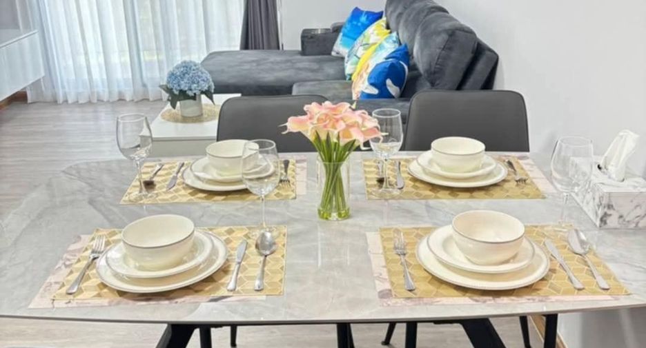 For rent 2 bedrooms condo in Mueang Phuket, Phuket