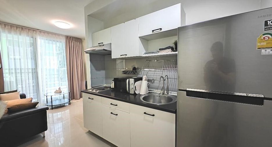 For sale 2 ベッドルーム condo in Bang Na, Bangkok