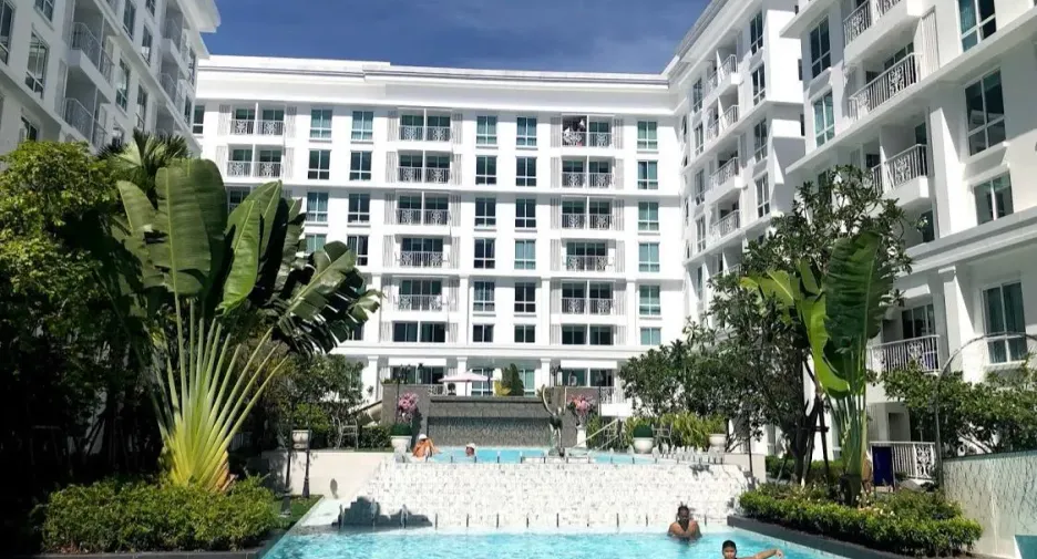 For sale 1 bed condo in Bang Lamung, Chonburi