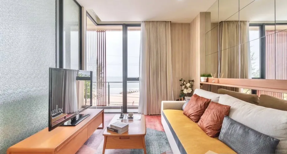 For sale 1 bed condo in Mueang Rayong, Rayong