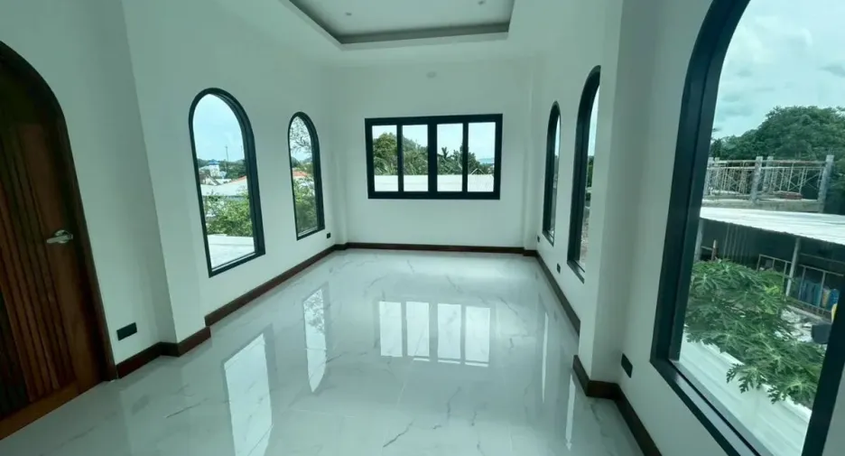 For sale 4 ベッドルーム villa in Mueang Phuket, Phuket
