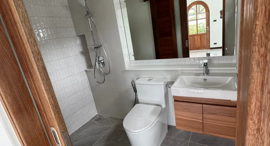 For sale 4 ベッドルーム villa in Mueang Phuket, Phuket