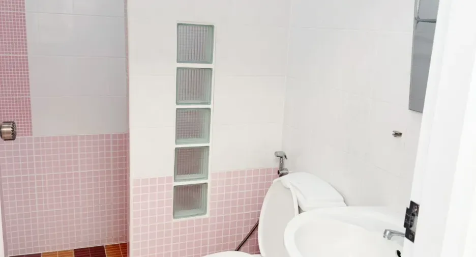 For sale 3 bedrooms house in Mueang Kamphaeng Phet, Kamphaeng Phet