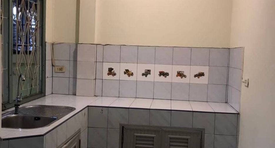 For sale 3 bedrooms townhouse in Khlong Sam Wa, Bangkok