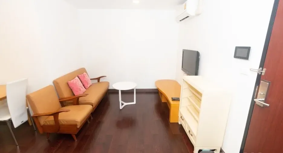 For sale and for rent 2 bedrooms condo in Khlong San, Bangkok