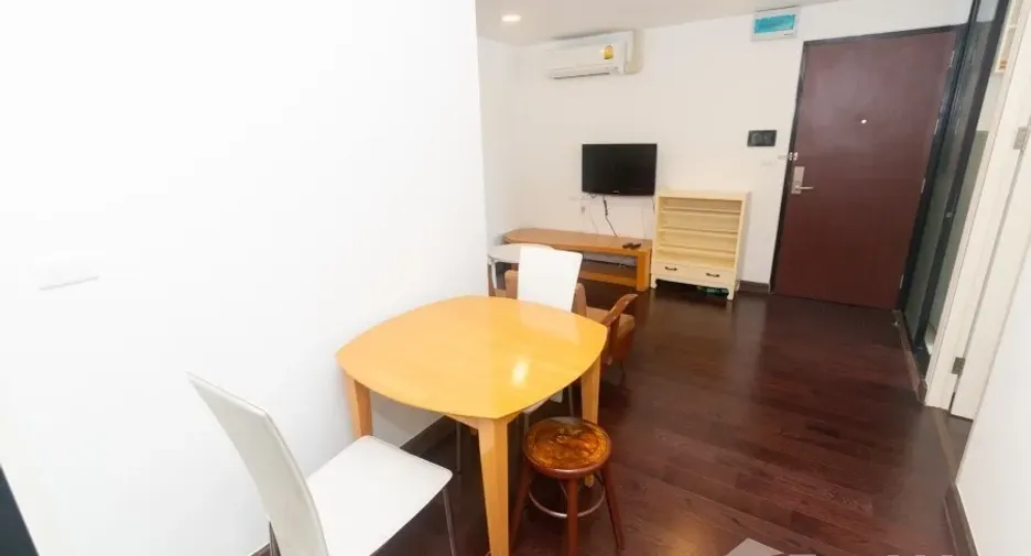 For sale and for rent 2 bedrooms condo in Khlong San, Bangkok
