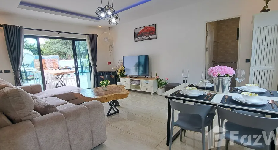 For sale and for rent 6 bedrooms villa in Bang Lamung, Chonburi
