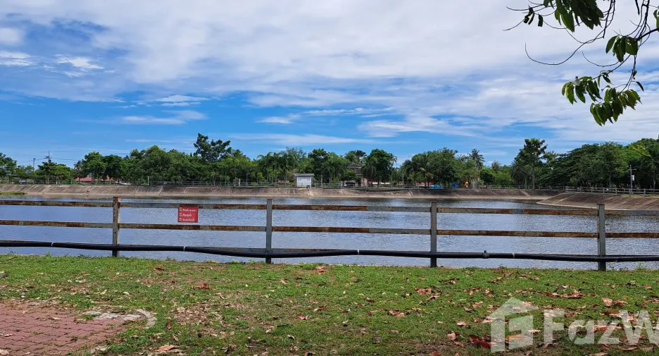 For sale and for rent 6 bedrooms villa in Bang Lamung, Chonburi