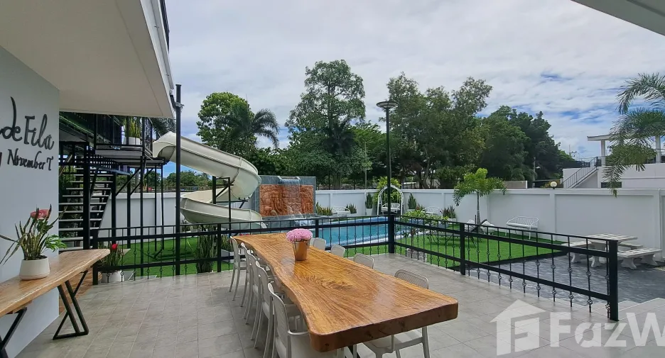 For sale and for rent 6 bedrooms villa in Bang Lamung, Chonburi