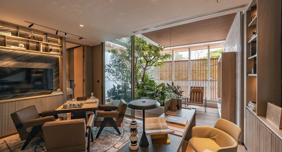 For sale 5 ベッドルーム house in Phaya Thai, Bangkok