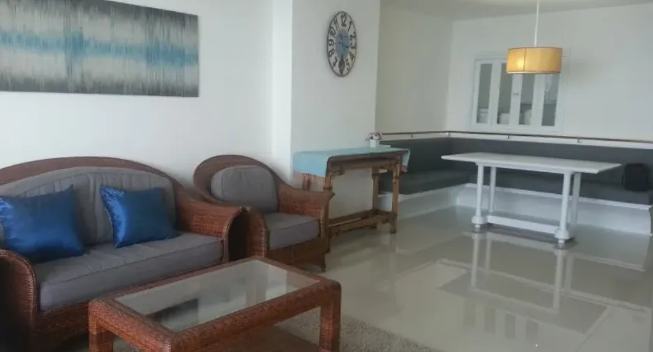 For sale and for rent 2 bedrooms condo in Si Racha, Chonburi