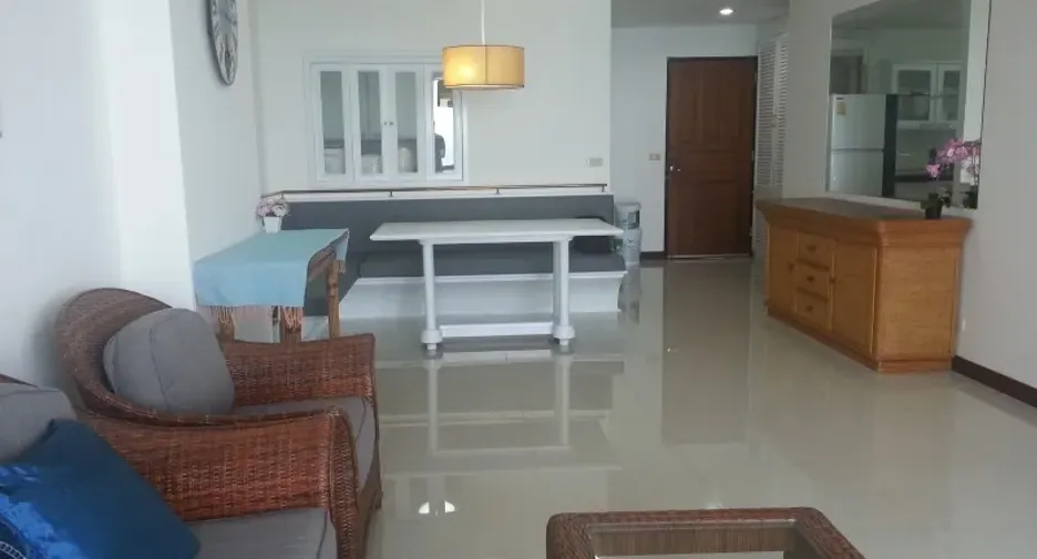 For sale and for rent 2 bedrooms condo in Si Racha, Chonburi