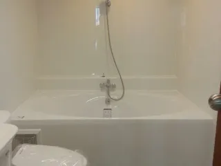For sale そして for rent 2 ベッドルーム condo in Si Racha, Chonburi