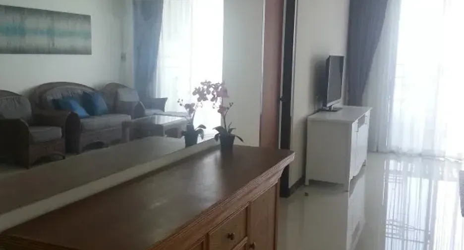For sale and for rent 2 bedrooms condo in Si Racha, Chonburi